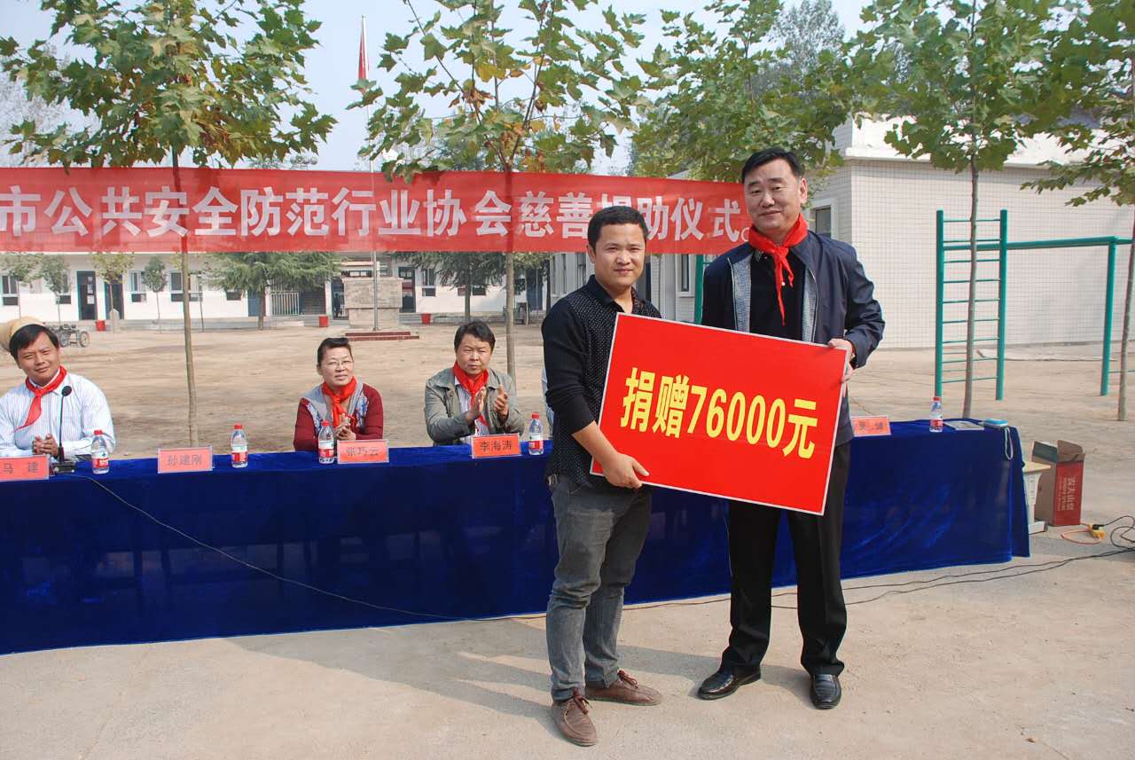 1445915566777020434.jpg 鎹愭.jpg