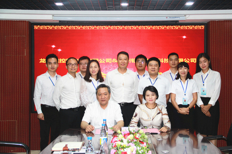 1504512717192014582.jpg 1.jpg